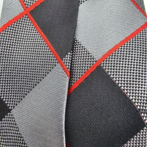 Mens Necktie Old Navy Black Grey Red Skinny Striped 49x2.5 Inch Slim Vintage - Picture 3 of 6